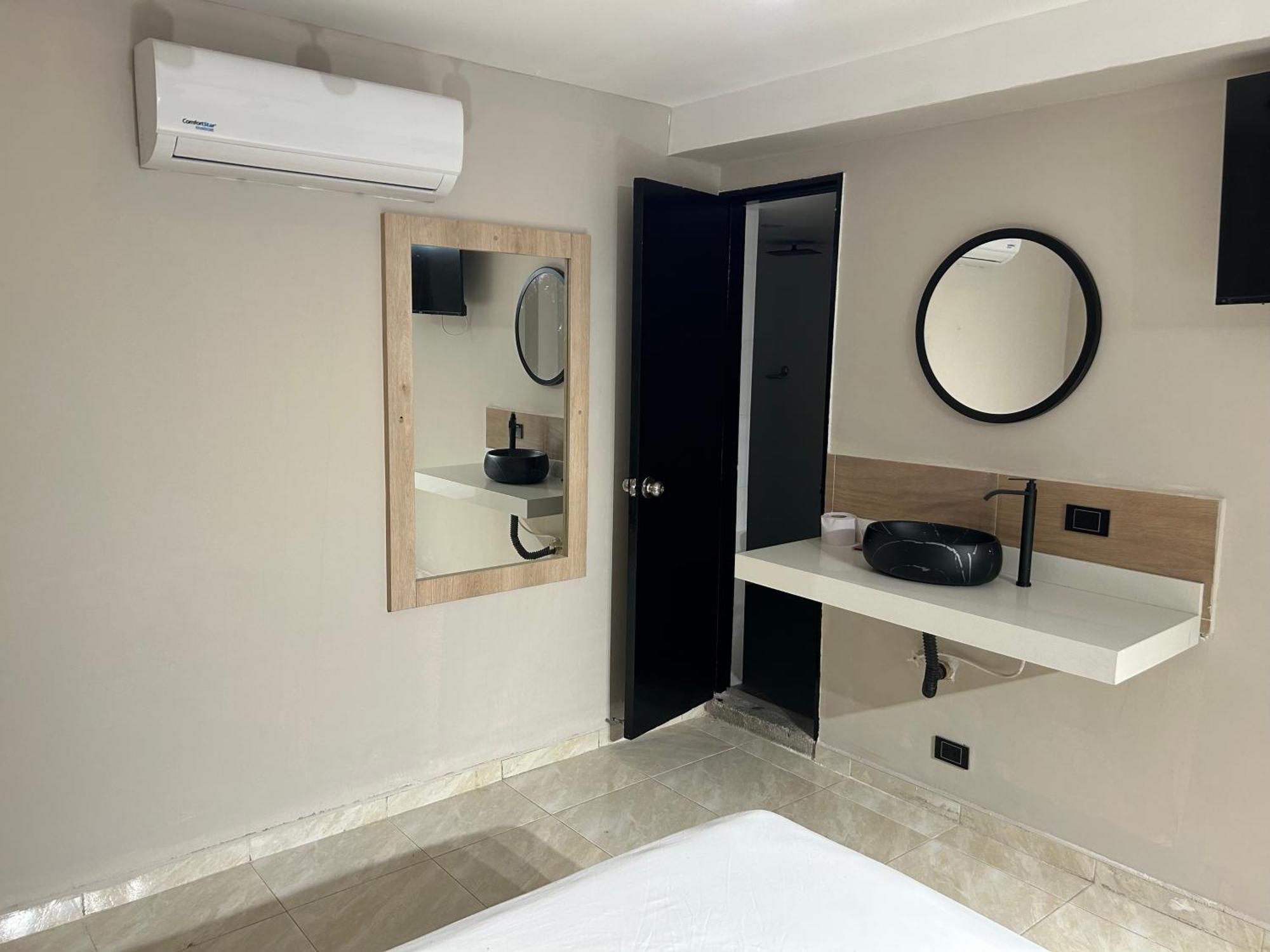 Hotel Coral Boutique Медельин Экстерьер фото