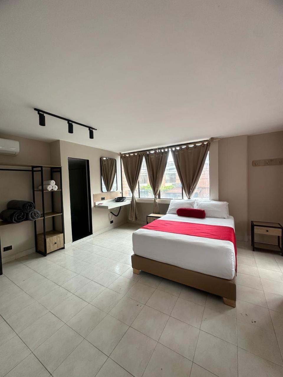 Hotel Coral Boutique Медельин Экстерьер фото