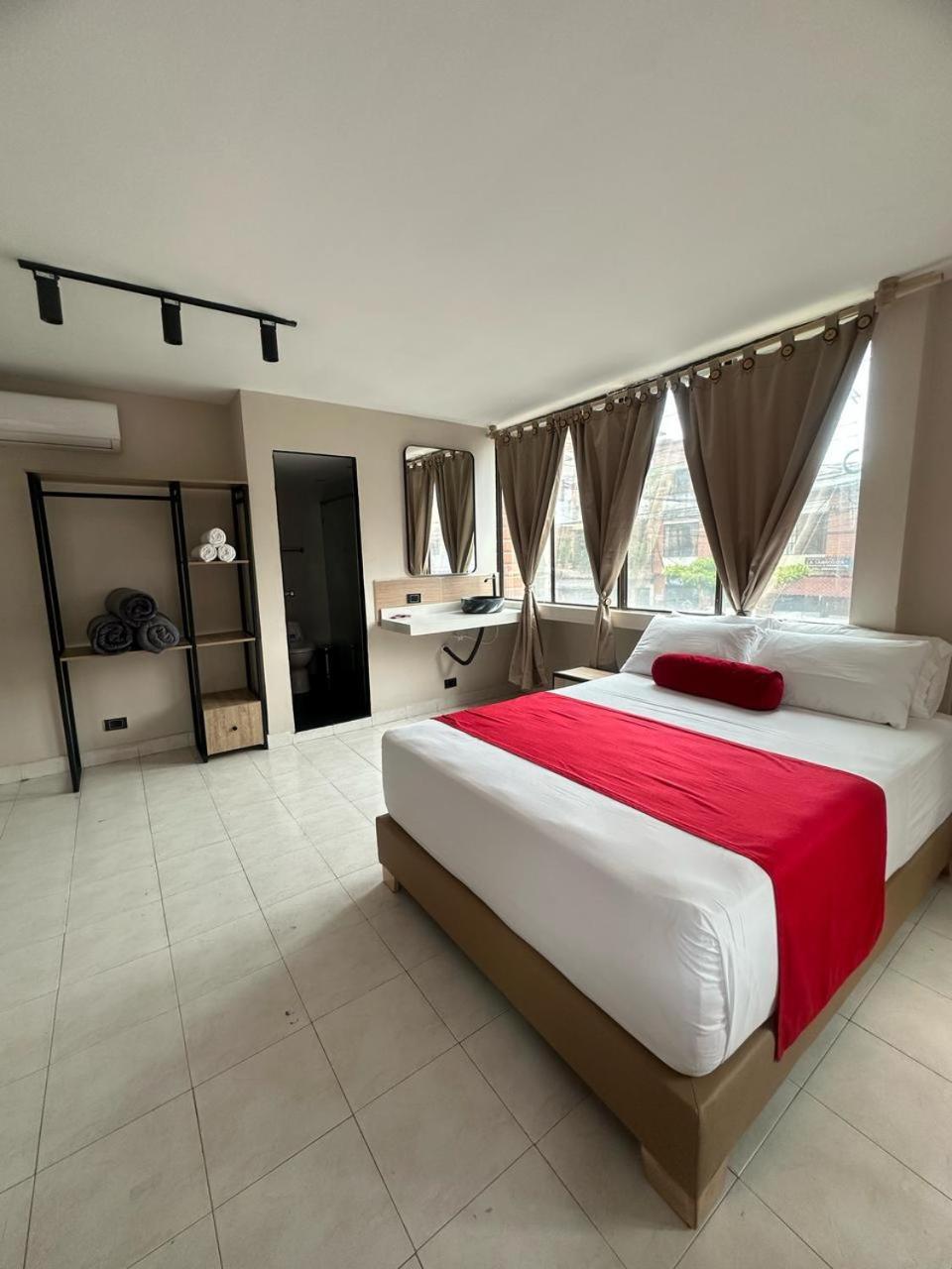Hotel Coral Boutique Медельин Экстерьер фото