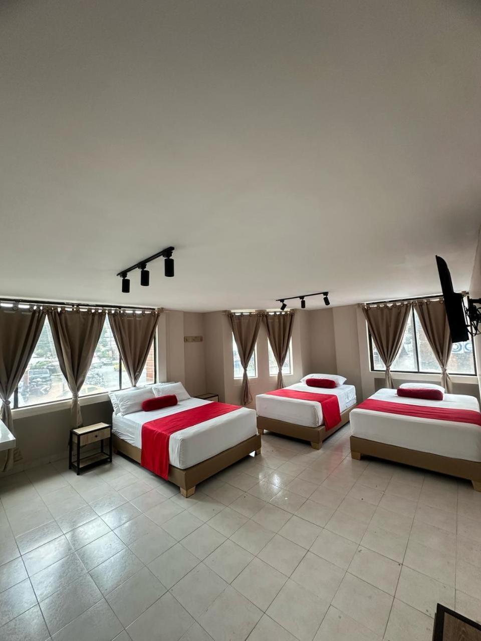 Hotel Coral Boutique Медельин Экстерьер фото